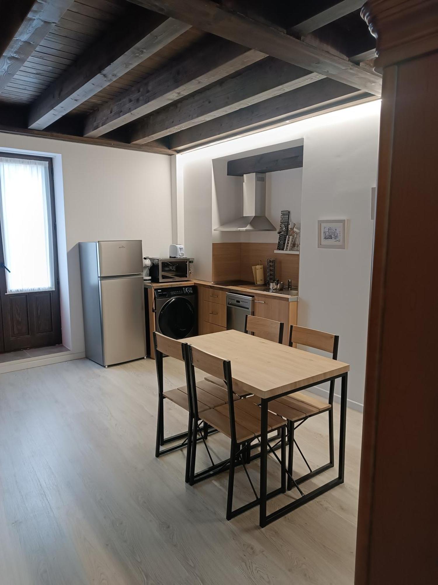Apartamentos Turisticos Avila Puerta Del Puente 1-3 Extérieur photo